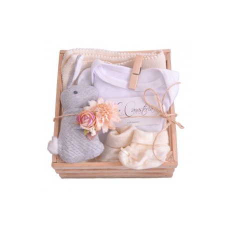 La de Conejito & Peonia Floral: Kits de Nacimiento para Niña